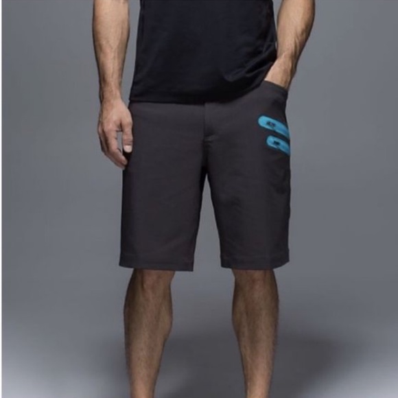 Lululemon Cadence Commute Shorts 36 - Picture 2 of 7